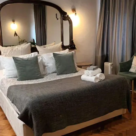 Lovely Apartments In City Centre "Third Floor, Without Elevator"-2